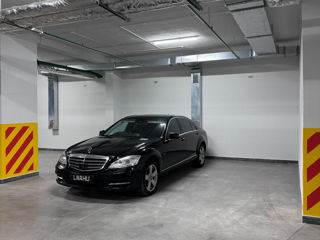 Mercedes S-Class