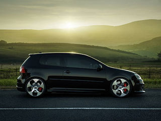 R18. Golf GTI foto 1