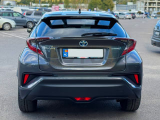 Toyota C-HR foto 5