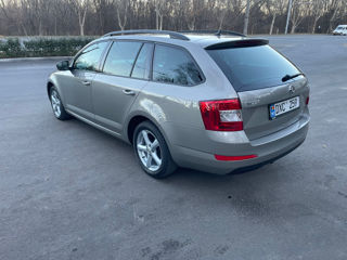 Skoda Octavia foto 3