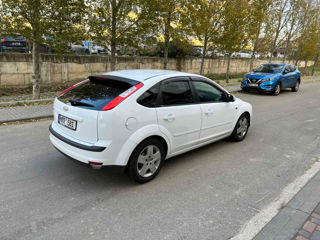 Ford Focus foto 4