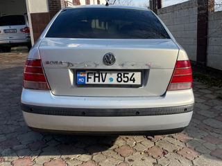 Volkswagen Bora foto 4