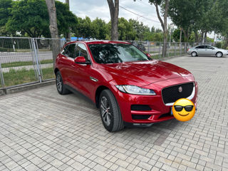 Jaguar F-PACE фото 1