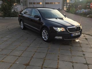 Skoda Superb foto 1