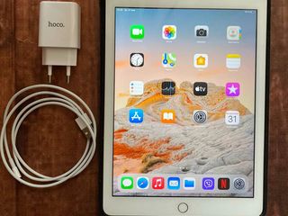 Apple Ipad  5 Gen Wi-fi 128gb Gold foto 1