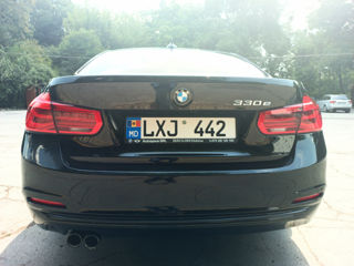 BMW 3 Series foto 6