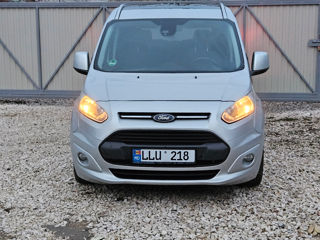 Ford Tourneo Connect foto 2