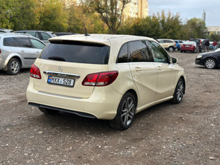 Mercedes B-Class foto 4