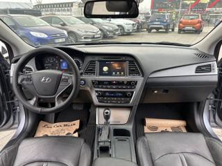 Hyundai Sonata foto 8