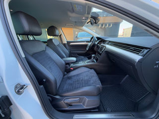 Volkswagen Passat foto 6