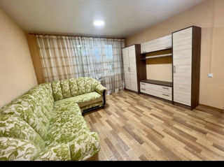 Apartament cu 2 camere, 53 m², Periferie, Rezina