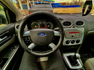 Ford Focus foto 6