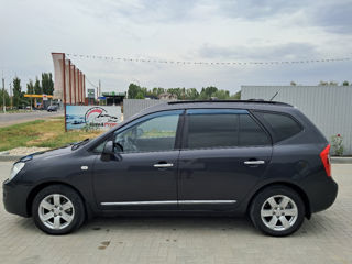 KIA Carens foto 6