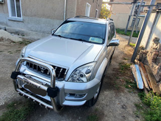 Toyota Land Cruiser Prado foto 2