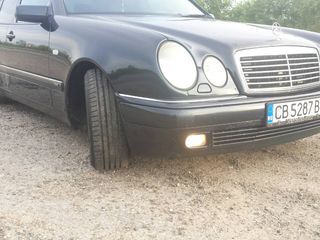 Mercedes E Class foto 4