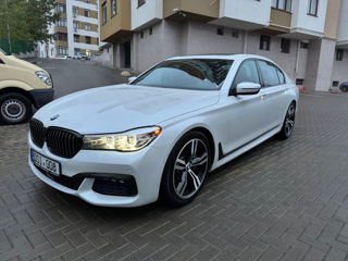 BMW 7 Series foto 2