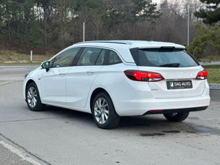 Opel Astra foto 2