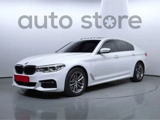 BMW 5 Series foto 1