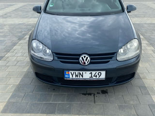 Volkswagen Golf foto 1