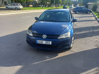 Volkswagen Jetta foto 1