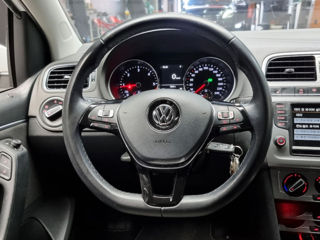 Volkswagen Polo foto 11