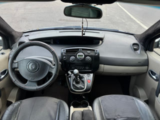 Renault Scenic foto 9