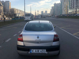 Renault Megane foto 2