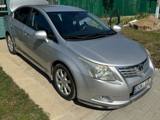 Toyota Avensis foto 6