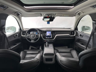 Volvo XC60 foto 10