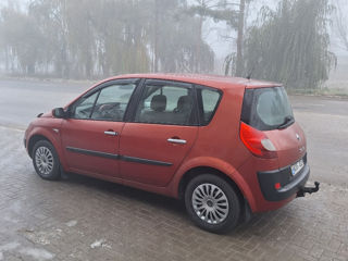 Renault Scenic foto 8