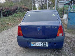 Dacia Logan foto 3