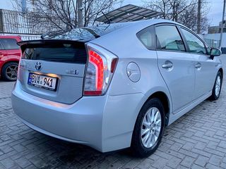 Toyota Prius foto 3