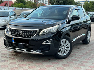 Peugeot 3008 foto 1