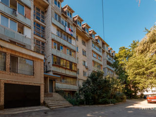 Apartament cu 2 camere, 48 m², Buiucani, Chișinău foto 12