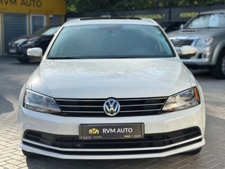 Volkswagen Jetta foto 2