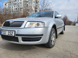 Skoda Superb foto 6