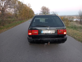 Volkswagen Passat foto 4