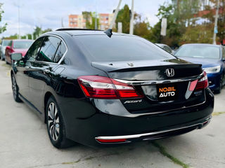 Honda Accord foto 6