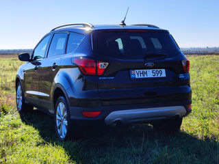 Ford Escape foto 5