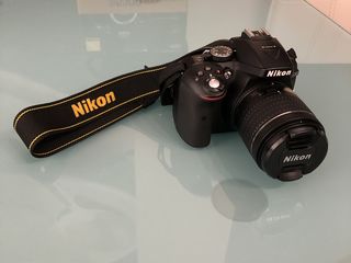 Vând aparat foto Nikon D5300 în stare foarte bună foto 1