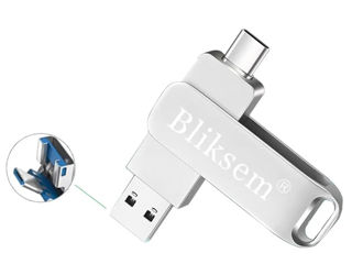 USB flash de 64 Gb trei într-unul - USB, micro USB și Type-C