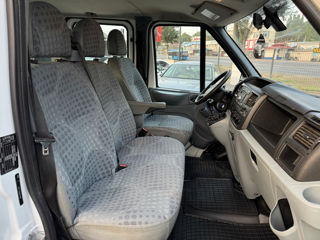 Ford Transit foto 18