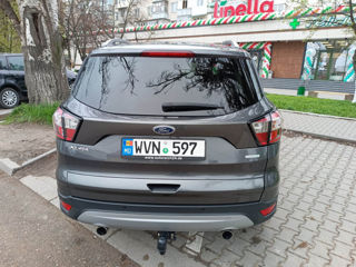 Ford Kuga foto 9