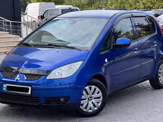 Mitsubishi Colt foto 3