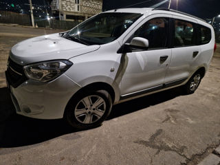 Dacia Lodgy