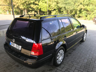 Volkswagen Golf foto 6