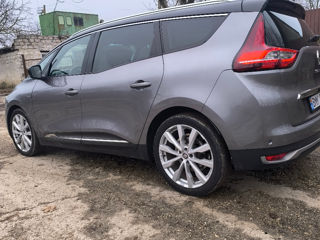 Renault Grand Scenic foto 4