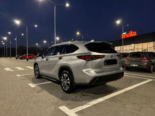 Toyota Highlander foto 5