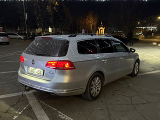 Volkswagen Passat foto 4