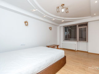 Apartament cu 2 camere, 120 m², Centru, Chișinău foto 8